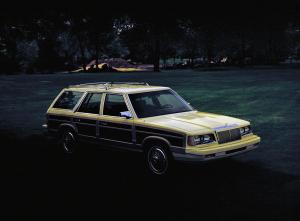 Chrysler LeBaron Town & Country Wagon